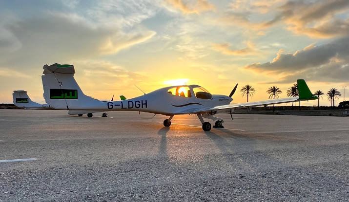 Leading Edge Aviation DA40 Alhama Campus