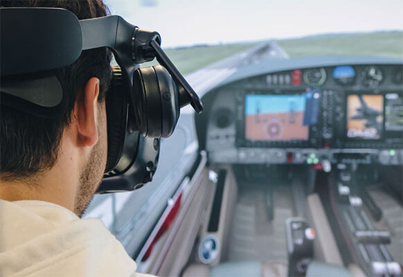 Advanced Flight Simulators: Cutting-Edge Devices for Training